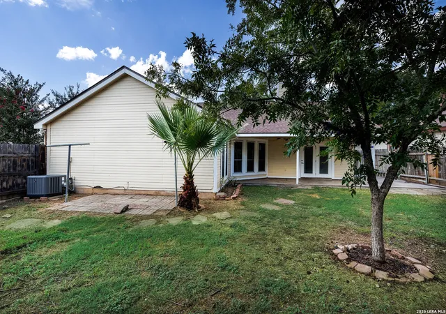 Photo 3 of Single family home for sale at 8839 Welles Edge Dr, San Antonio, TX 78240 | MLS# 1994422 | Listing updated on 2026-07-31