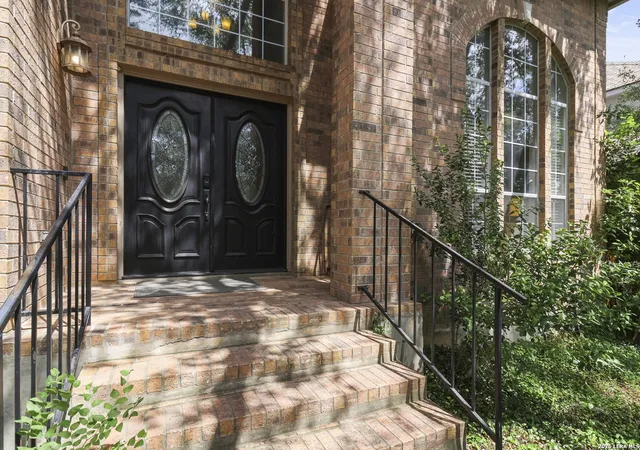 3rd image of 4114 Luckenbach Rd, San Antonio, TX 78251 | MLS# 1994452