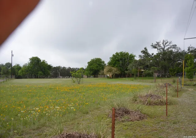 Photo 4 of Single family home for sale at 11 Coughran Rd, Boerne, TX 78006 | MLS# 1994489 | Listing updated on 2026-07-05