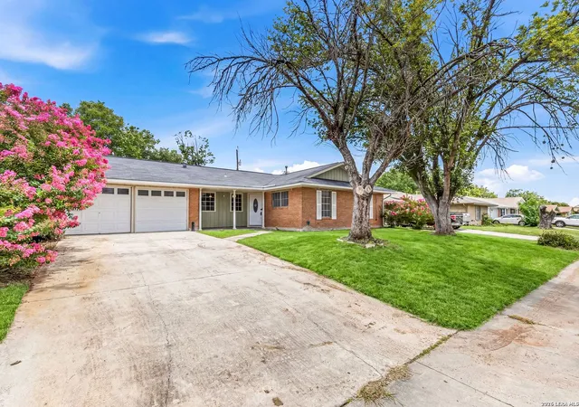 Photo 1 of Single family home for sale at 4623 Old Coach Ln, San Antonio, TX 78220 | MLS# 1994507 | Listing updated on 2026-09-11