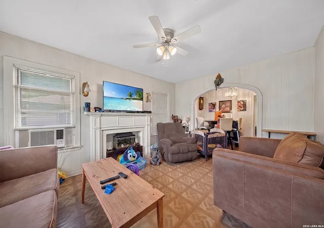 Homes for sale in San Antonio, TX | 1517 W Hollywood, San Antonio, TX 78201 | MLS# 1994526