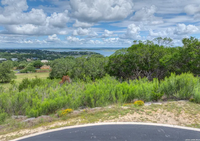 Photo 2 of Land for sale at 980 El Capitan Trl, Canyon Lake, TX 78133 | MLS# 1994530 | Listing updated on 2026-07-10