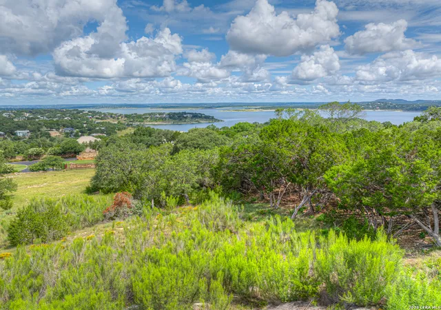 Photo 4 of Land for sale at 980 El Capitan Trl, Canyon Lake, TX 78133 | MLS# 1994530 | Listing updated on 2026-07-10