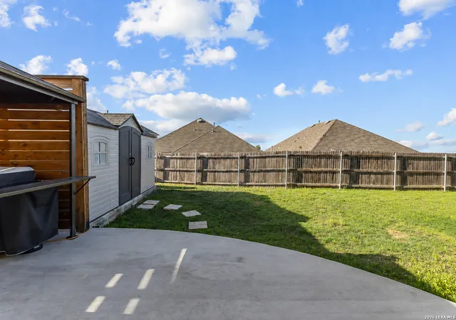 38th image of 7015 Vista Loop, San Antonio, TX 78247 | MLS# 1994633