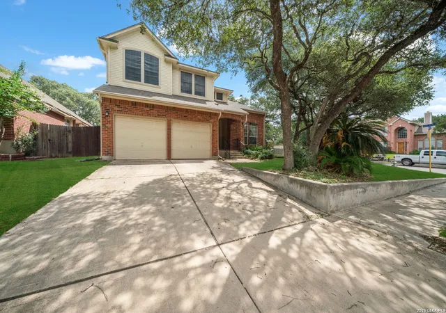 Photo 4 of Single family home for sale at 12426 Hart Clf, San Antonio, TX 78249 | MLS# 1994677 | Listing updated on 2026-09-14