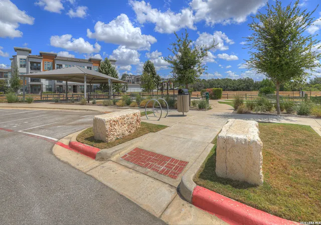 31st image of 271 Yellowstone Dr, Kyle, TX 78640 | MLS# 1994682