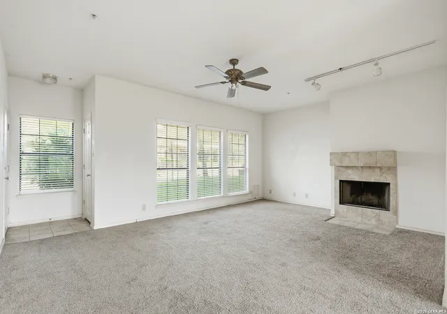 Photo 3 of Condo for sale at 6100 Woodlake Pkwy #605, San Antonio, TX 78244 | MLS# 1994706 | Listing updated on 2026-09-16