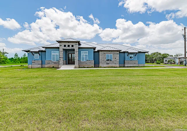 Homes for sale in Adkins, TX | 731 County Road 356, Adkins, TX 78101 | MLS# 1994729