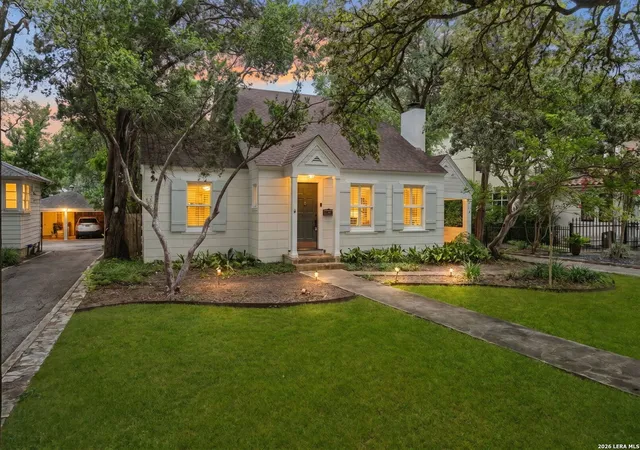 Homes for sale in Alamo Heights, TX | 216 Tuxedo Ave, Alamo Heights, TX 78209 | MLS# 1994753