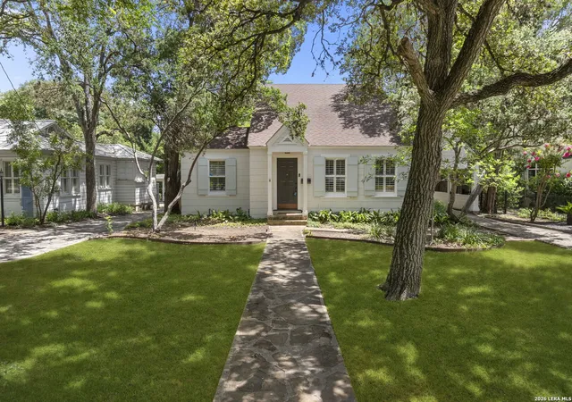Homes for sale in Alamo Heights, TX | 216 Tuxedo Ave, Alamo Heights, TX 78209 | MLS# 1994753