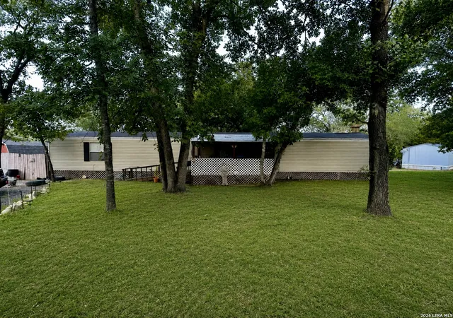 Homes for sale in Elmendorf, TX | 3911 Anaqua Dr, Elmendorf, TX 78112 | MLS# 1994778