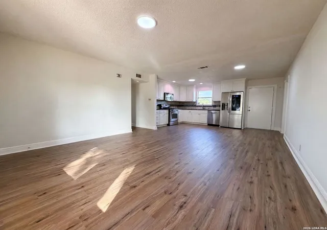 Homes for sale in Floresville, TX | 1308 Longhorn Dr, Floresville, TX 78114 | MLS# 1994820
