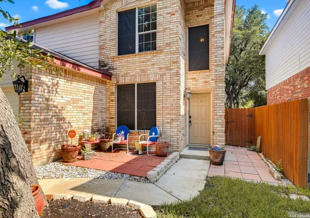 Photo 3 of Sale Pending at 9059 Foxgrove Way, San Antonio, TX 78251 | MLS# 1994824 | Listing updated on 2026-08-10
