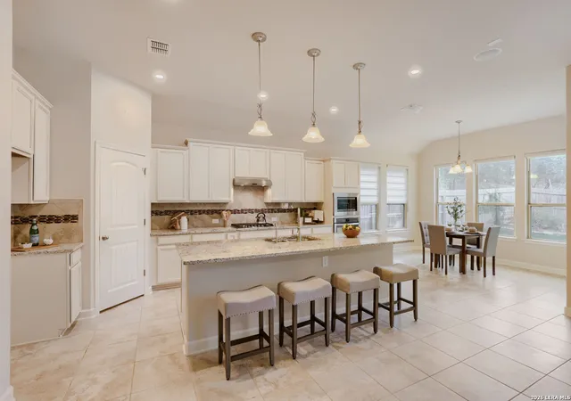 Photo 2 of Single family home for sale at 454 Scenic Lullaby, Spring Branch, TX 78070 | MLS# 1994825 | Listing updated on 2026-09-15