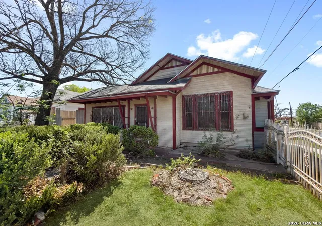 3rd image of 2922 Buena Vista St, San Antonio, TX 78207 | MLS# 1994827