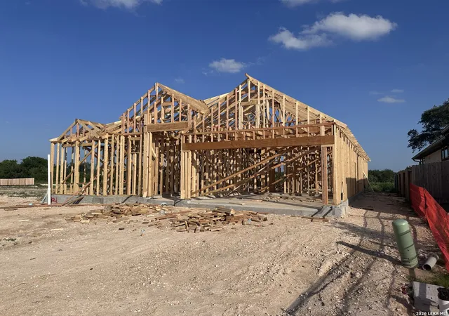 3rd image of 321 Sawtooth Oak Dr, Seguin, TX 78155 | MLS# 1994834