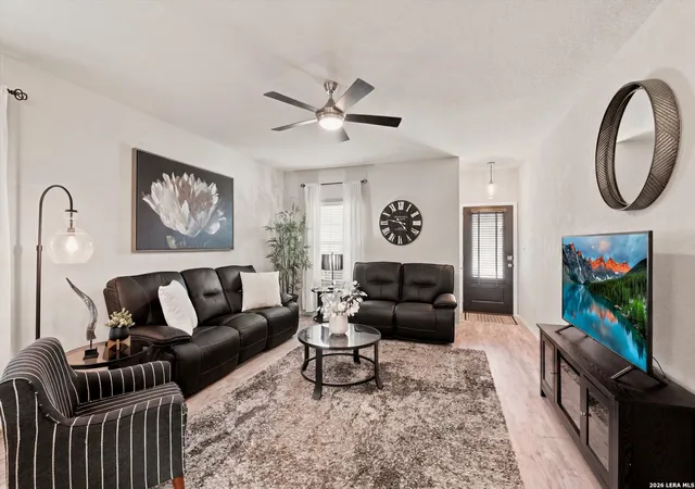 Photo 3 of Sale Pending at 6007 Akin Quay, San Antonio, TX 78261 | MLS# 1994842 | Listing updated on 2026-08-12
