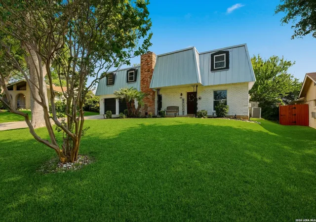 Photo 2 of Single family home for sale at 630 Balboa Dr, Universal City, TX 78148 | MLS# 1994848 | Listing updated on 2026-09-08