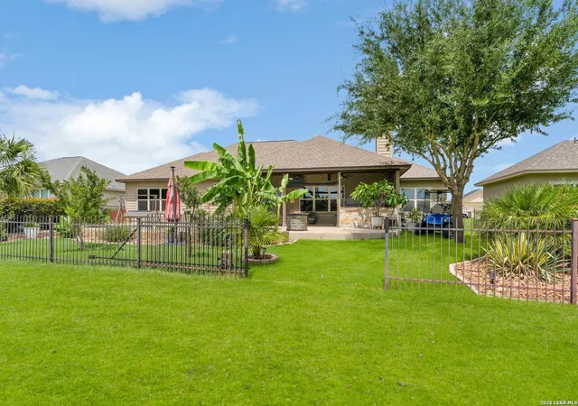 50th image of 121 Fairway Dr, Floresville, TX 78114 | MLS# 1994874