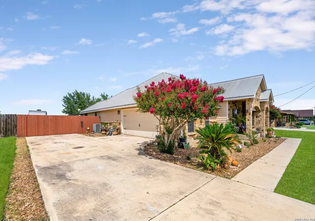Homes for sale in Poth, TX | 630 N Dickson St, Poth, TX 78147 | MLS# 1994876