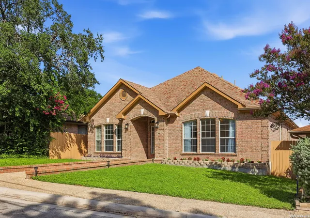2nd image of 5910 Bayou Bnd, Windcrest, TX 78239 | MLS# 1994901