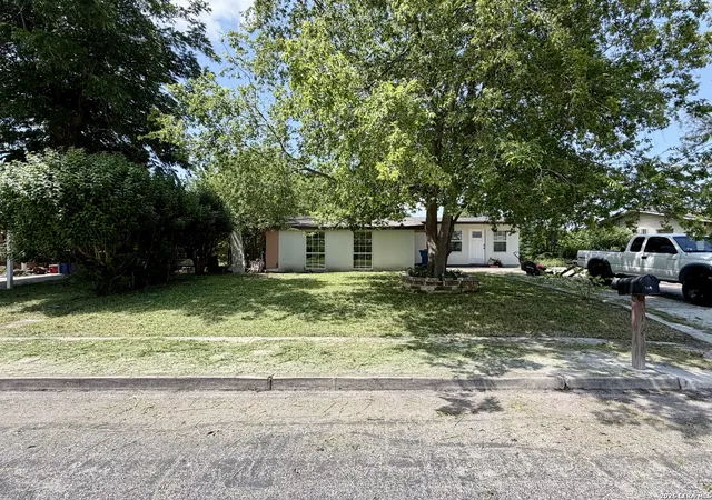 Photo 1 of Single family home for sale at 114 Lelani St, San Antonio, TX 78242 | MLS# 1994917 | Listing updated on 2026-07-13