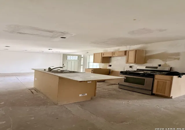 Photo 3 of Single family home for sale at 114 Lelani St, San Antonio, TX 78242 | MLS# 1994917 | Listing updated on 2026-07-13