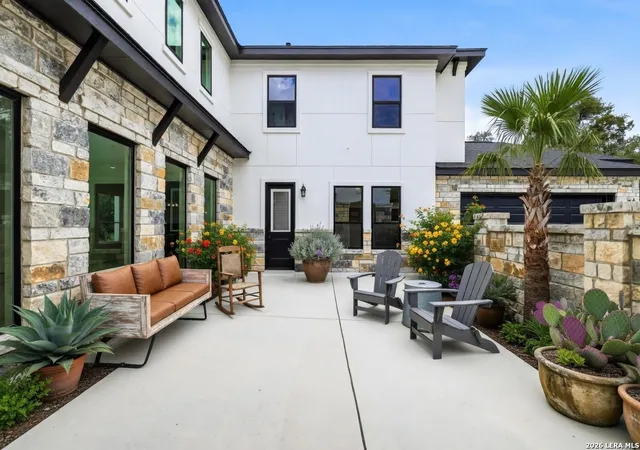 Photo 4 of Single family home for sale at 285 Scenic Cyn, New Braunfels, TX 78132 | MLS# 1994951 | Listing updated on 2026-09-16