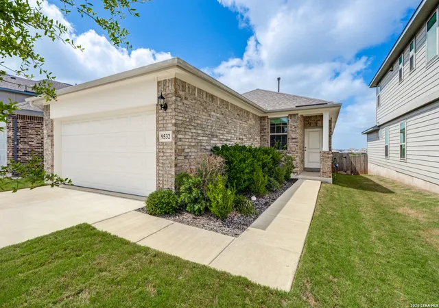 Photo 2 of Single family home for sale at 9532 Griffith Run, Converse, TX 78109 | MLS# 1994953 | Listing updated on 2026-09-15