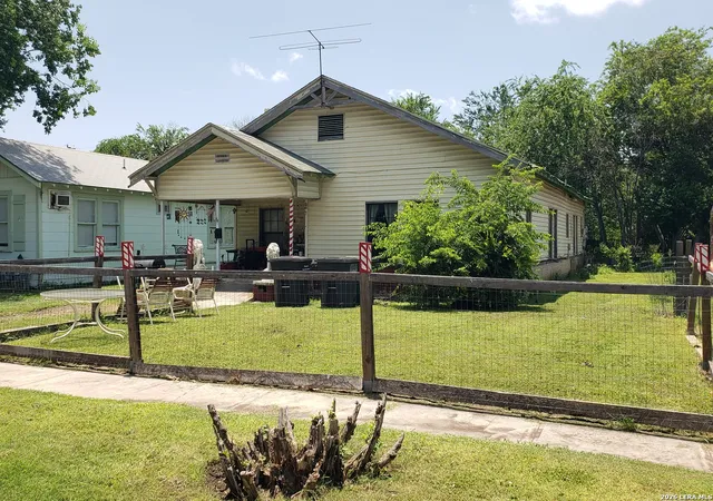 Homes for sale in San Antonio, TX | 426 E Highland Blvd, San Antonio, TX 78210 | MLS# 1994969