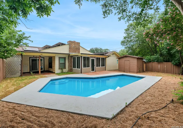 2nd image of 105 Scott Ave, Universal City, TX 78148 | MLS# 1994987