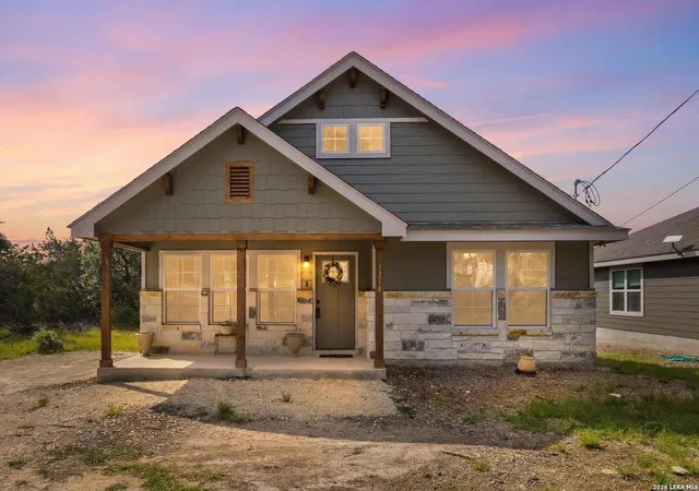 1st image of 1314 Cedar Grove Trl, Spring Branch, TX 78070 | MLS# 1994988