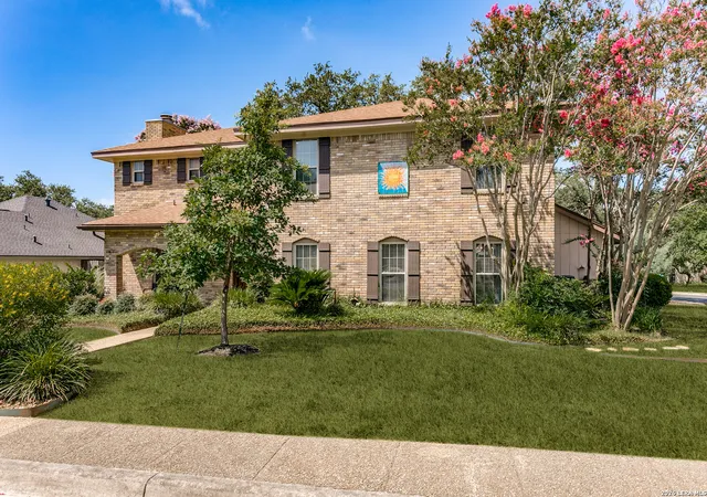Photo 1 of Single family home for sale at 3715 Castle Crest St, San Antonio, TX 78230 | MLS# 1995000 | Listing updated on 2026-08-11