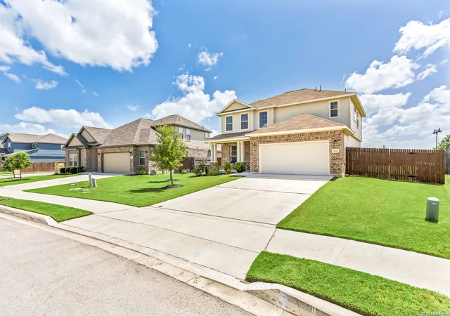 3rd image of 120 Stag Way, Schertz, TX 78108 | MLS# 1995001