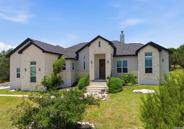 Photo 1 of Single family home for sale at 212 High Point Cir, Spring Branch, TX 78070 | MLS# 1995005 | Listing updated on 2026-09-14