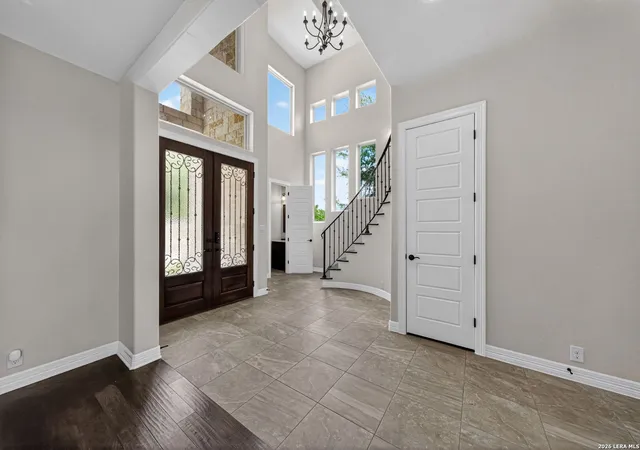 5th image of 310 Majestic Blf, San Antonio, TX 78258 | MLS# 1995015