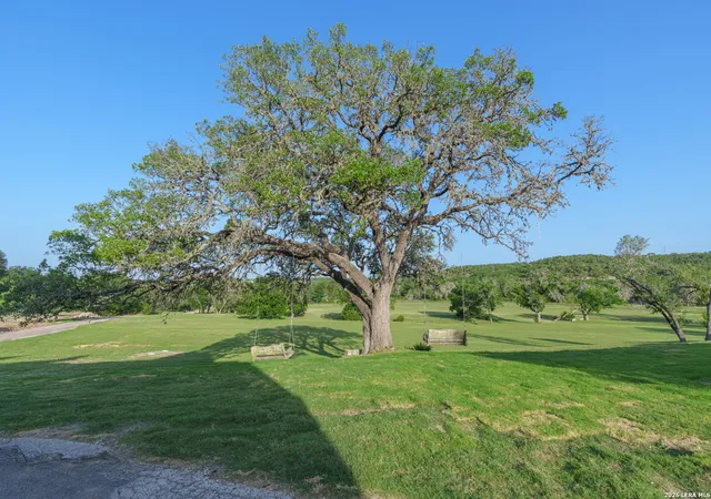 Homes for sale in Boerne, TX | 33 Lost Vly, Boerne, TX 78006 | MLS# 1995019