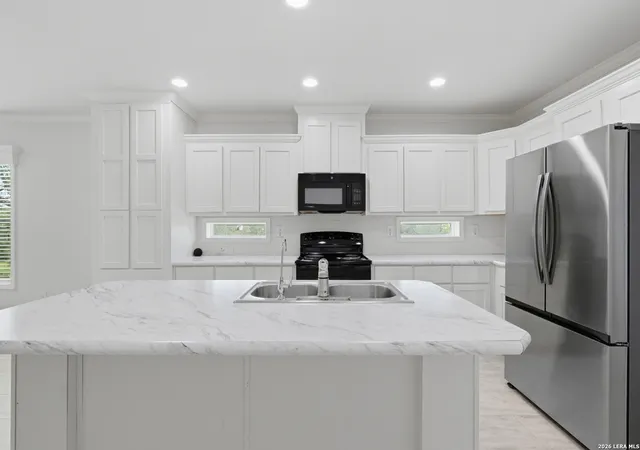 3rd image of 670 Nickerson Farms Rd, Seguin, TX 78155 | MLS# 1995050