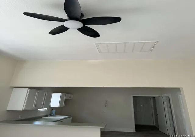 5th image of 115 Querida Ave, San Antonio, TX 78226 | MLS# 1995055