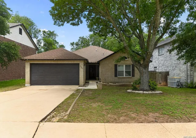 Homes for sale in Universal City, TX | 8626 Park Olympia, Universal City, TX 78148 | MLS# 1995058