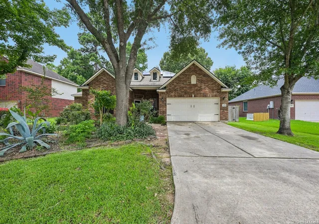 Homes for sale in Spring, TX | 2115 Chester Fort Dr, Spring, TX 77373 | MLS# 1995060
