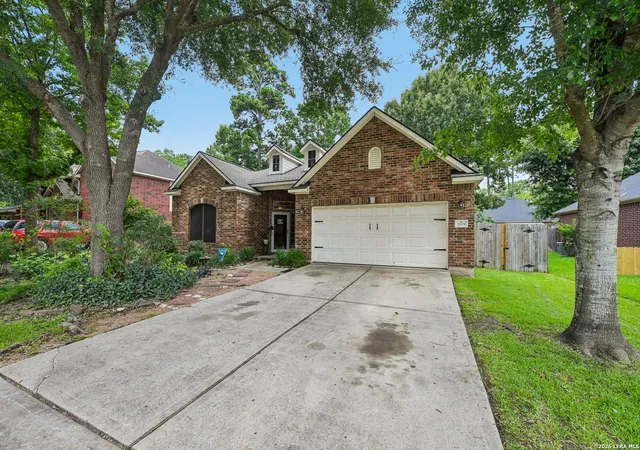 Homes for sale in Spring, TX | 2115 Chester Fort Dr, Spring, TX 77373 | MLS# 1995060