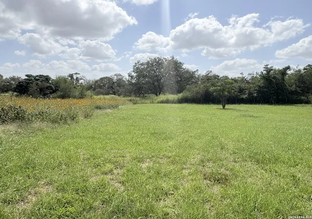 4th image of 0 Gear, Von Ormy, TX 78073 | MLS# 1995082