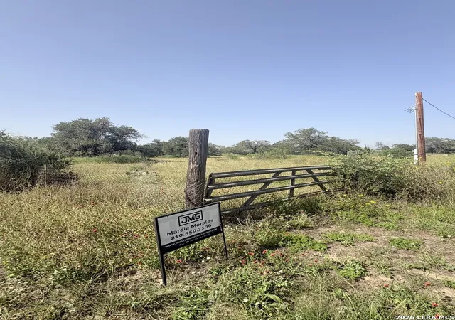 1st image of 0 Gear, Von Ormy, TX 78073 | MLS# 1995082