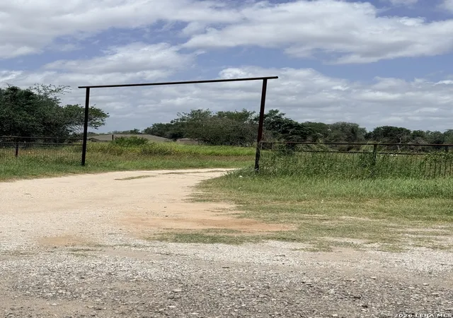 3rd image of 0 Gear, Von Ormy, TX 78073 | MLS# 1995082