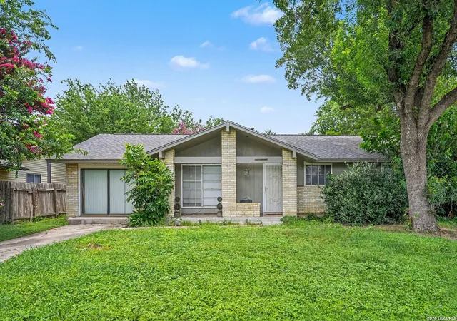 Photo 2 of Single family home for sale at 4415 First View Dr, San Antonio, TX 78217 | MLS# 1995107 | Listing updated on 2026-09-19