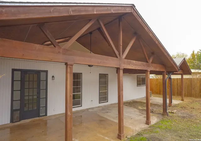Photo 4 of Single family home for sale at 1306 S Ellison Dr, San Antonio, TX 78245 | MLS# 1995148 | Listing updated on 2026-09-05