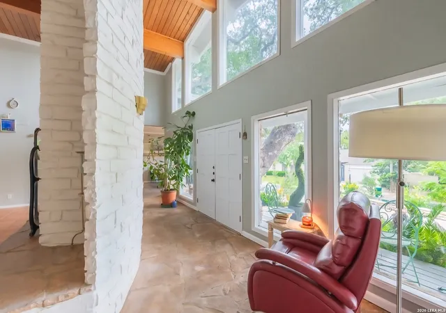 Photo 4 of Single family home for sale at 3223 Old Blue Ridge St, San Antonio, TX 78230 | MLS# 1995155 | Listing updated on 2026-08-07