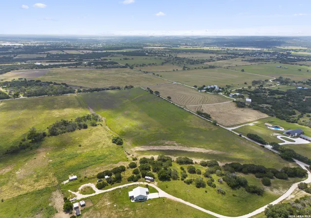 2nd image of 151 Lower Dietert Rd, Comfort, TX 78013 | MLS# 1995158