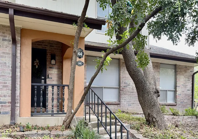 Photo 3 of Condo for sale at 8915 Datapoint Dr #44B, San Antonio, TX 78229 | MLS# 1995171 | Listing updated on 2026-09-17